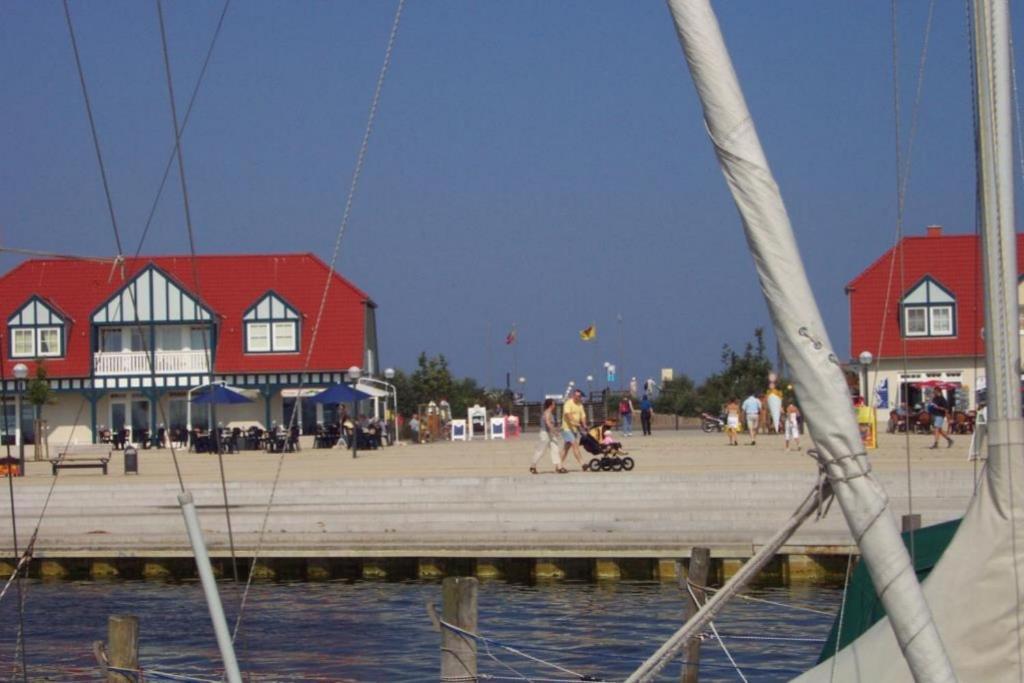 Fewo 08 Seemoewe Mit Blick Auf Salzhaff Und Ostsee Rerik Exterior photo
