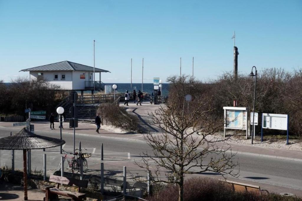 Fewo 08 Seemoewe Mit Blick Auf Salzhaff Und Ostsee Rerik Exterior photo